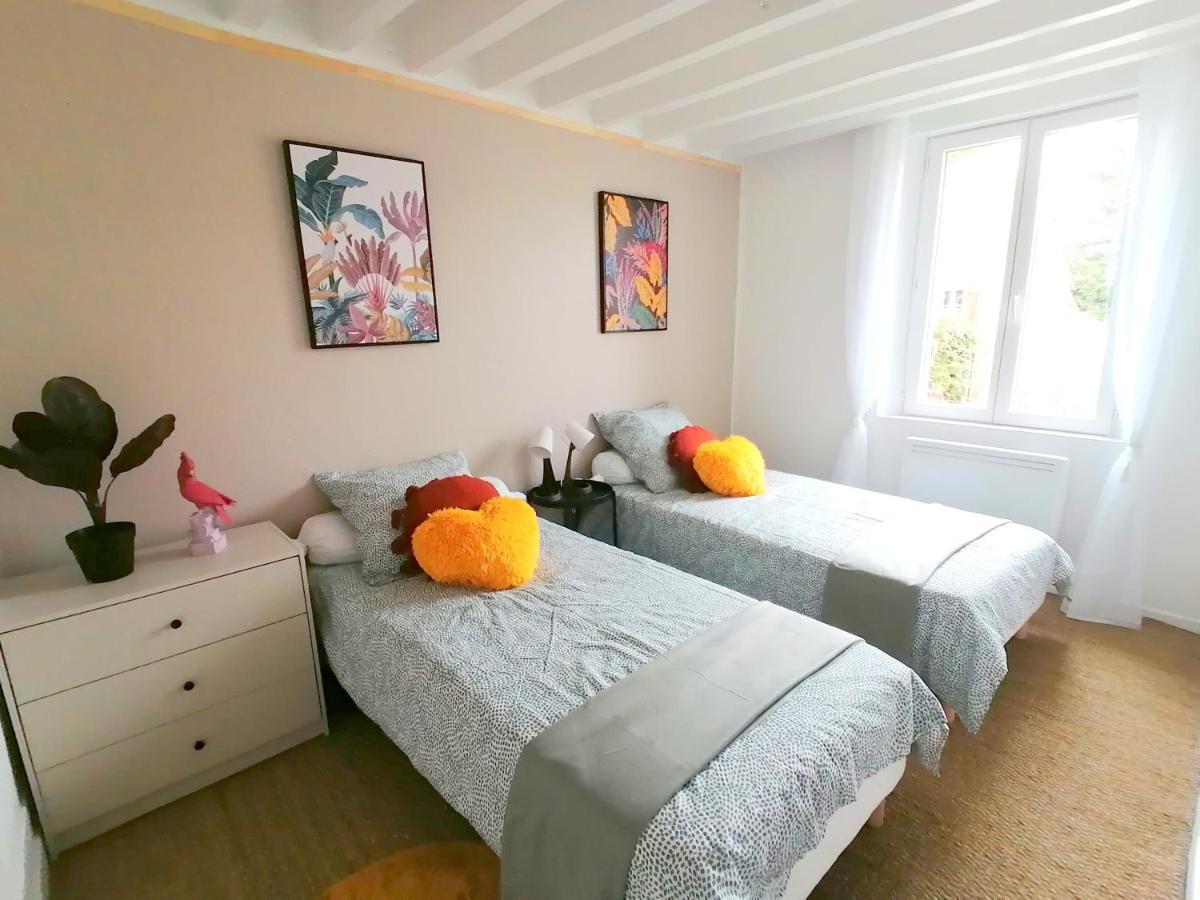Le Cocoon D'Annabelle - Jolie Maison Avec Jeux Et Grand Jardin Pierrefitte-sur-Sauldre Eksteriør bilde